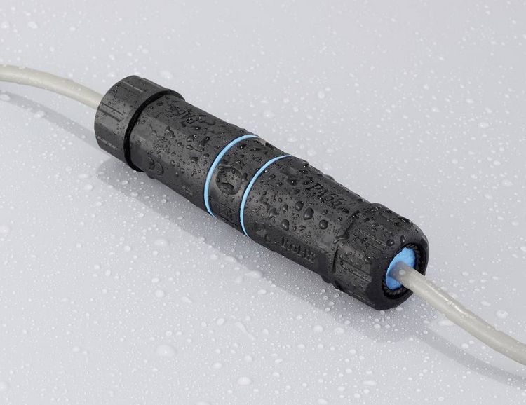Produktbild: Renkforce RJ45 Netzwerk Adapter CAT 6 [1x RJ45-Buchse - 1x RJ45-Buchse] Schwarz