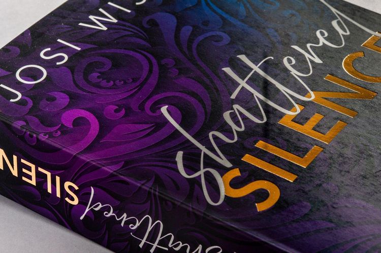 Produktbild: Shattered Silence