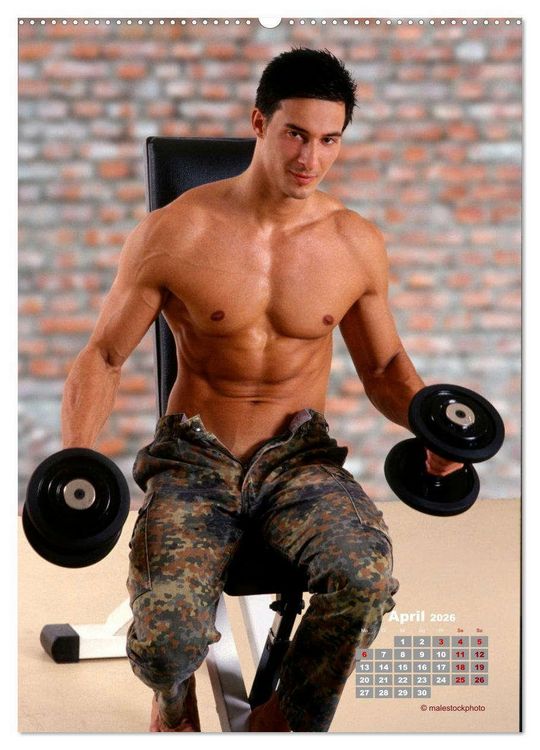 Produktbild: Nachts im Fitness (Wandkalender 2026 DIN A2 hoch), CALVENDO Monatskalender