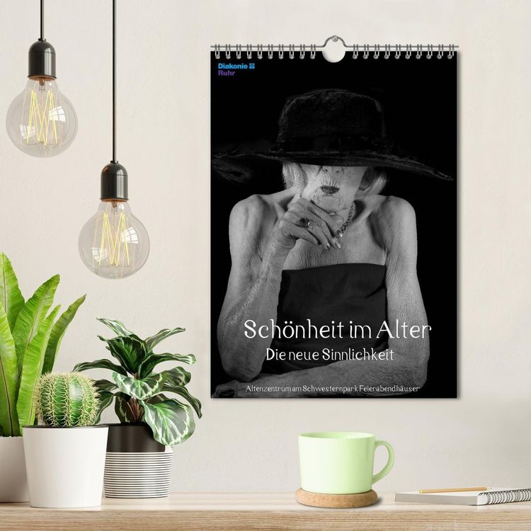 Produktbild: Sch&ouml;nheit im Alter - Die neue Sinnlichkeit (Wandkalender 2026 DIN A4 hoch), CALVENDO Monatskalender