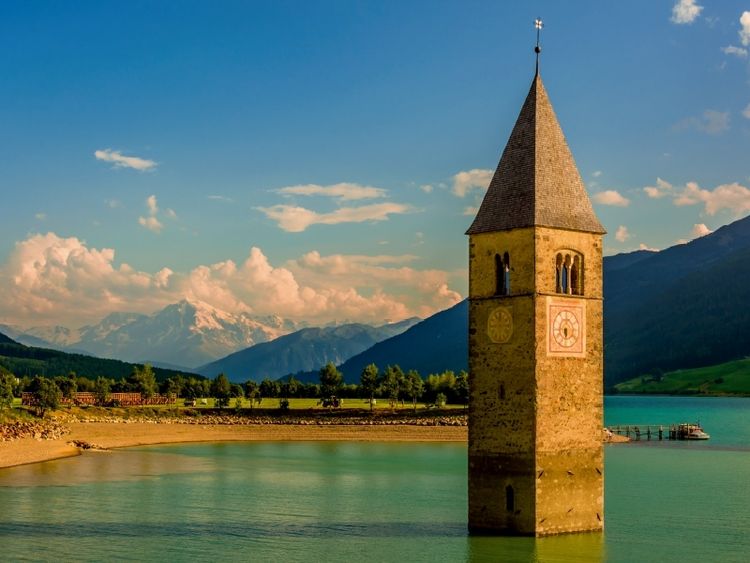Produktbild: CALVENDO Puzzle Ein Motiv aus dem Kalender Rund um den Reschenpass / CH-Version | 1000 Teile Lege-Gr&ouml;&szlig;e 64x48cm Foto-Puzzle f&uuml;r gl&uuml;ckliche Stunden