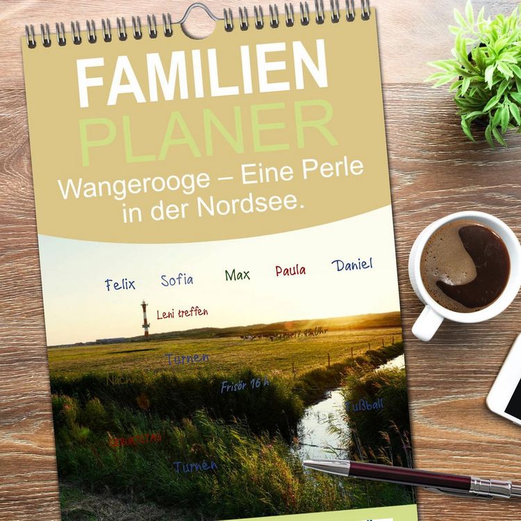 Produktbild: Familienplaner 2026 - Wangerooge &ndash; Eine Perle in der Nordsee. mit 5 Spalten (Wandkalender, 21 x 45 cm) CALVENDO