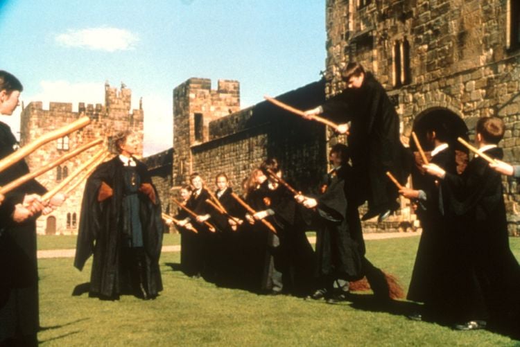 Produktbild: Harry Potter und der Stein der Weisen - Jubiläums-Edition - Magical Movie Modus  [2 BRs]
