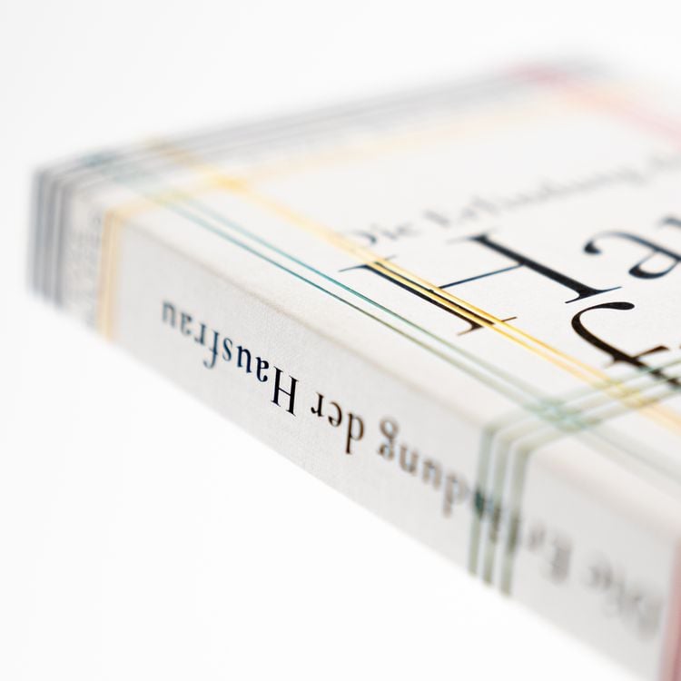 Produktbild: Die Erfindung der Hausfrau. Geschichte einer Entwertung &ndash; AKTUALISIERTE TASCHENBUCHAUSGABE