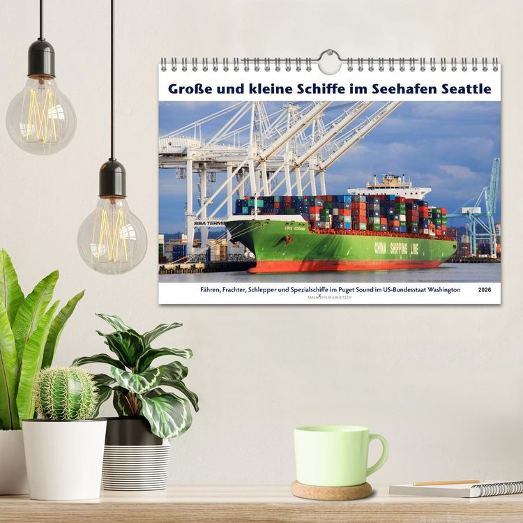 Produktbild: Gro&szlig;e und kleine Schiffe im Seehafen Seattle (Wandkalender 2026 DIN A4 quer), CALVENDO Monatskalender