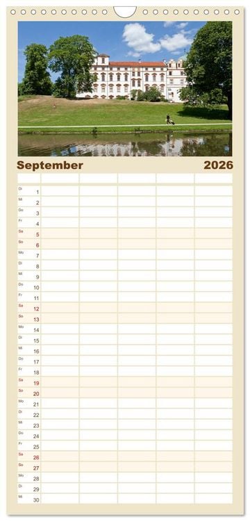 Produktbild: Familienplaner 2026 - Burgen und Schl&ouml;sser - Zeugnisse vergangener Zeiten mit 5 Spalten (Wandkalender, 21 x 45 cm) CALVENDO