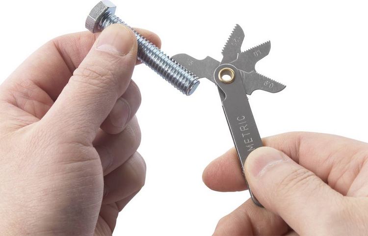 Produktbild: TOOLCRAFT TO-7015521 Gewindeschneidsatz 32teilig Stahl M3 x 0.50, M4 x 0.70, M5 x 0.80, M6 x 1, M8 x 1.25, M10 x 1.50, M12 x 1.75