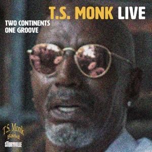 Produktbild: Two Continents One Groove