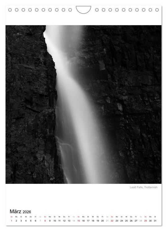 Produktbild: Isle of Skye - Langzeitbelichtungen in Schwarzwei&szlig; (Wandkalender 2026 DIN A4 hoch), CALVENDO Monatskalender