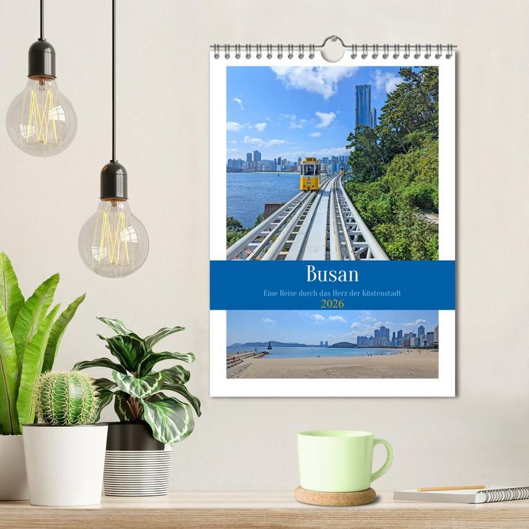 Produktbild: Busan - Eine Reise durch das Herz der K&uuml;stenstadt (Wandkalender 2026 DIN A4 hoch), CALVENDO Monatskalender