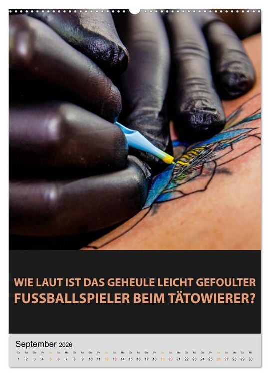 Produktbild: Ich mag Fu&szlig;ball&hellip; und vielleicht drei Leute. Spr&uuml;che und Weisheiten vom Spielfeldrand (hochwertiger Premium Wandkalender 2026 DIN A2 hoch), Kunstdruck in Hochglanz