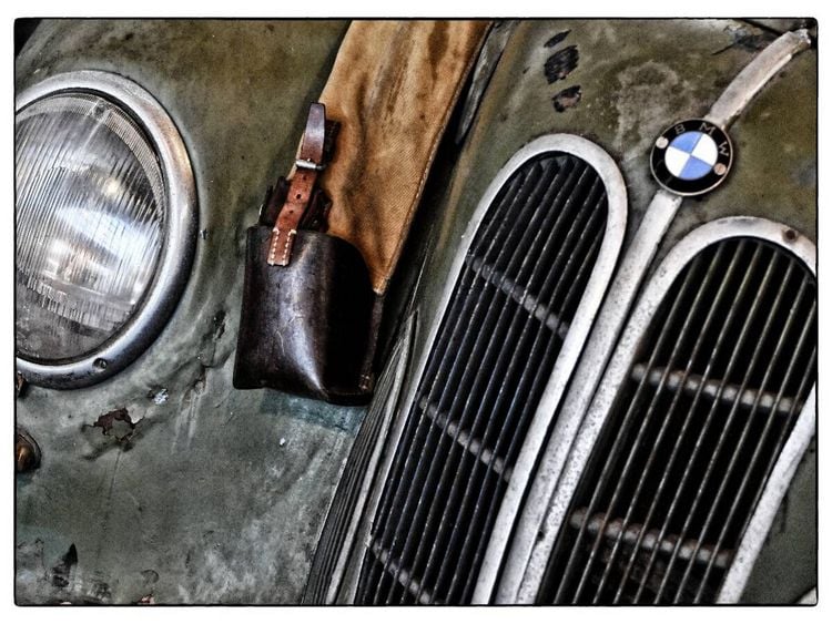 Produktbild: CALVENDO Puzzle Ein Motiv aus dem Kalender Schlafende Sch&ouml;nheiten - Automobile Patina | 1000 Teile Lege-Gr&ouml;&szlig;e 64x48cm Foto-Puzzle f&uuml;r gl&uuml;ckliche Stunden