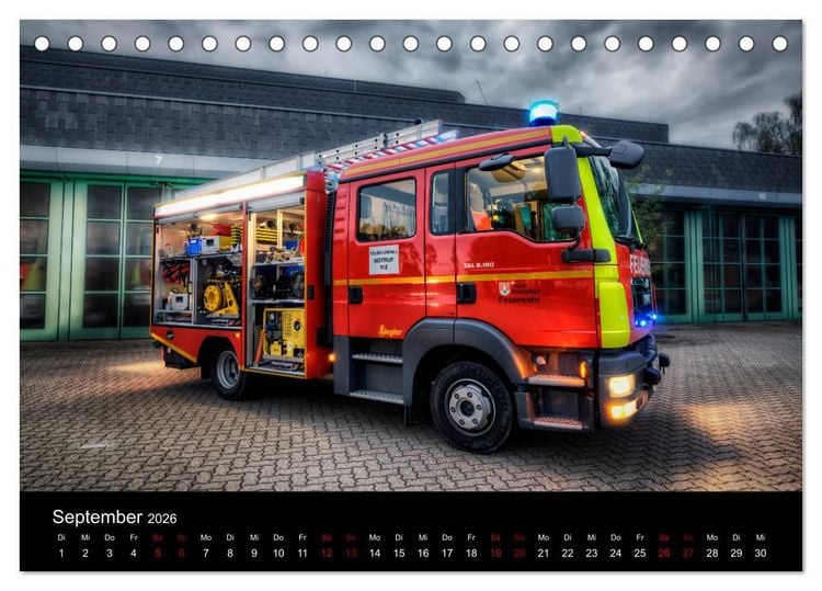 Produktbild: Feuerwehr und Rettungsdienst (Tischkalender 2026 DIN A5 quer), CALVENDO Monatskalender