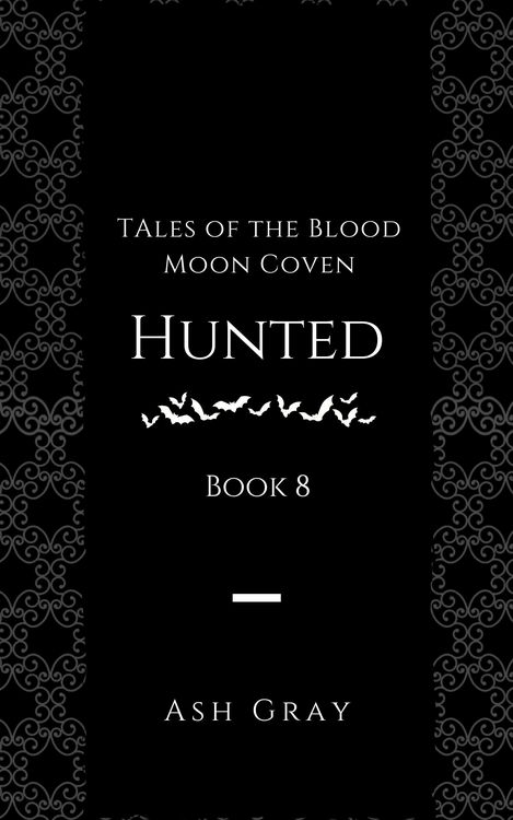 Produktbild: Hunted (Tales of the Blood Moon Coven, #8)