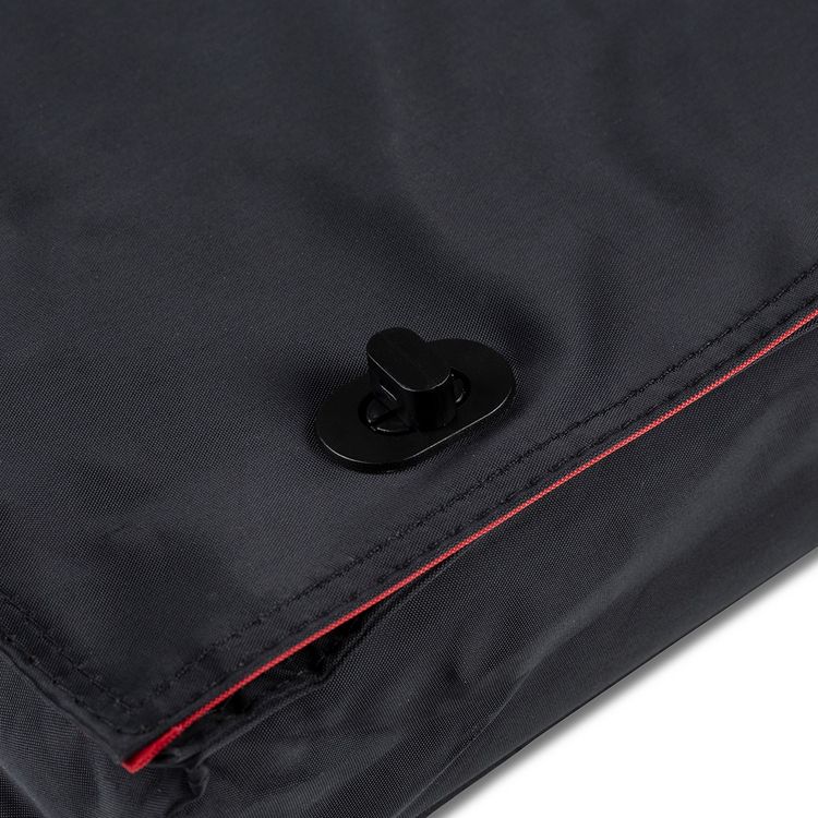 Produktbild: ARISTO Zeichenplattentasche A3 Carry Bag, schwarz, Innenseite rot