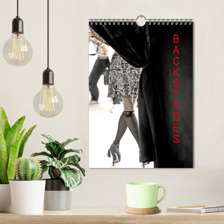 Produktbild: BACKSTAGES (Calendrier mural 2026 DIN A4 horizontal), CALVENDO calendrier mensuel