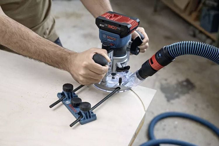 Produktbild: Bosch Professional GKF 18V-8 Kantenfr&auml;ser 18V