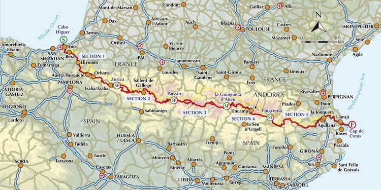 Produktbild: Trekking the GR11 Trail
