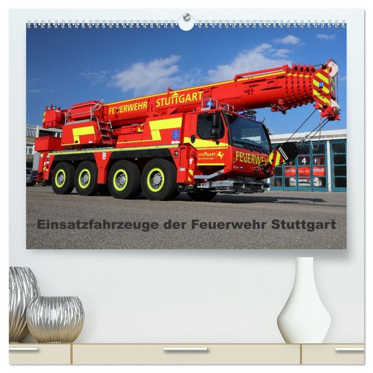 Produktbild: Einsatzfahrzeuge der Feuerwehr Stuttgart (hochwertiger Premium Wandkalender 2027 DIN A2 quer), Kunstdruck in Hochglanz