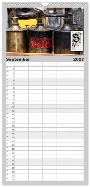 Produktbild: Familienplaner 2027 - Auf Guttenbergs Spuren mit 5 Spalten (Wandkalender, 21 x 45 cm) CALVENDO