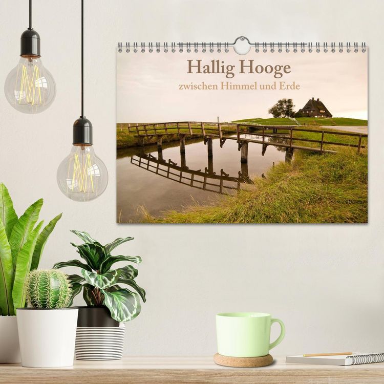 Produktbild: Hallig Hooge - zwischen Himmel und Erde (Wandkalender 2026 DIN A4 quer), CALVENDO Monatskalender