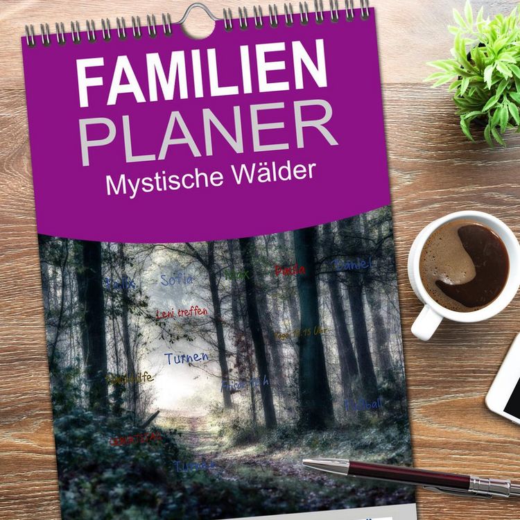 Produktbild: Familienplaner 2026 - Mystische W&auml;lder mit 5 Spalten (Wandkalender, 21 x 45 cm) CALVENDO