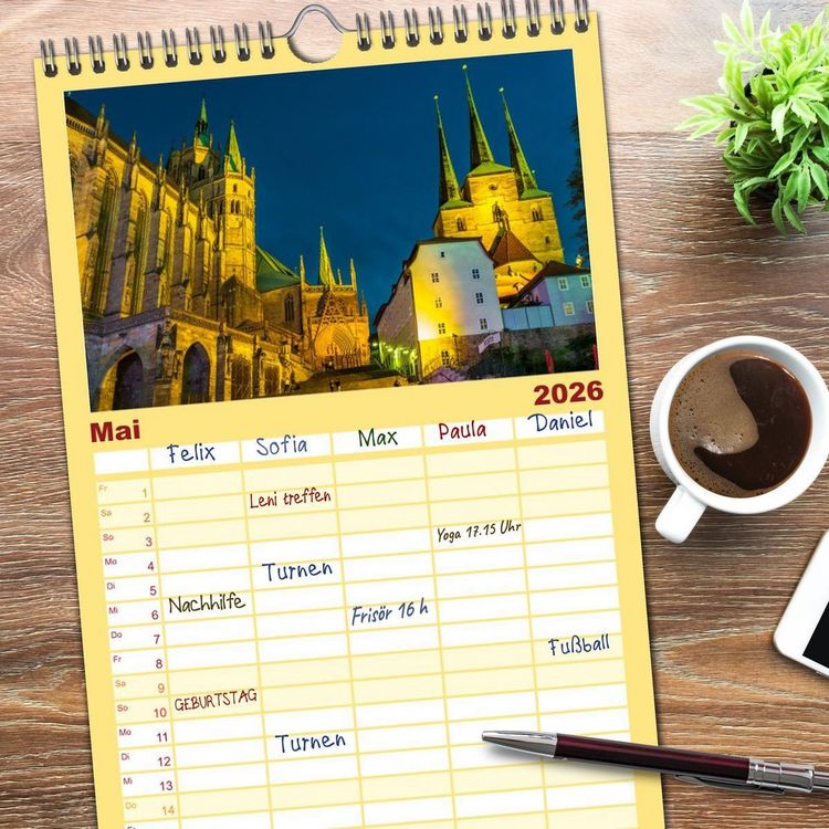 Produktbild: Familienplaner 2026 - Romantisches Erfurt - Reise durch das sch&ouml;ne Th&uuml;ringen mit 5 Spalten (Wandkalender, 21 x 45 cm) CALVENDO
