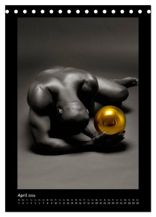 Produktbild: Golden Ball - M&auml;nner Akte (Tischkalender 2026 DIN A5 hoch), CALVENDO Monatskalender