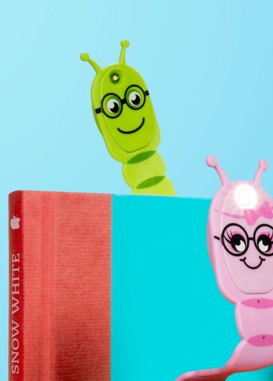 Produktbild: Bookworm Flexilight Leselicht (Grün) - 2 in 1 Leselampe & Lesezeichen - LED Leselicht - Geschenk für Leser, Buchliebhaber - Deutsche Ausgabe