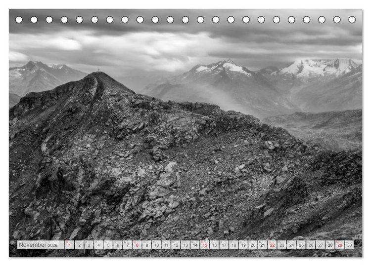 Produktbild: Bergpixels Schwarz-Wei&szlig;e Gebirgstr&auml;ume (Tischkalender 2026 DIN A5 quer), CALVENDO Monatskalender