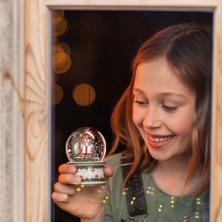 Produktbild: Villeroy & Boch Christmas Toys Schneekugel, B&auml;r
