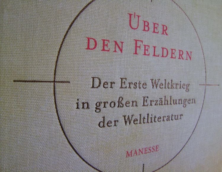 Produktbild: &Uuml;ber den Feldern