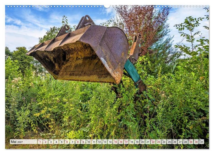 Produktbild: Landmaschinen im Dornr&ouml;schenschlaf (hochwertiger Premium Wandkalender 2027 DIN A2 quer), Kunstdruck in Hochglanz