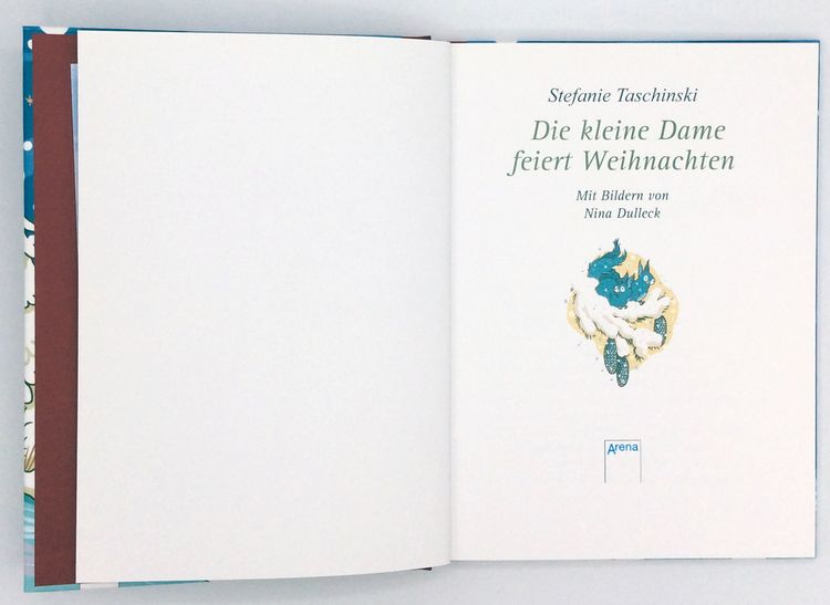 Die kleine Dame feiert Weihnachten