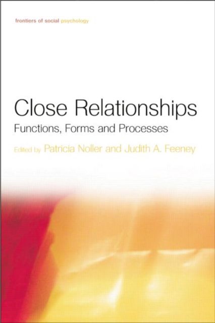 Produktbild: Close Relationships