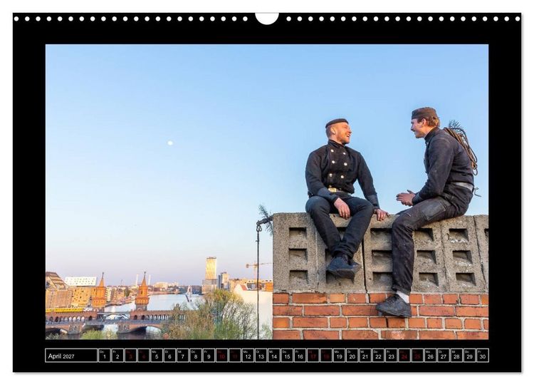 Produktbild: Schornsteinfeger &uuml;ber Berlin - Die Gl&uuml;cksbringer auf den D&auml;chern der Hauptstadt (Wandkalender 2027 DIN A3 quer), CALVENDO Monatskalender