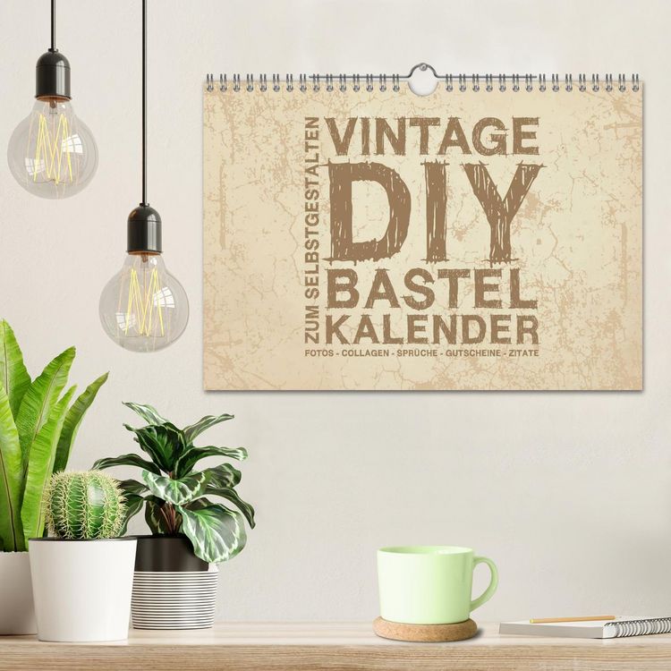 Produktbild: Vintage DIY Bastel-Kalender - Zum Selbstgestalten (Wandkalender 2026 DIN A4 quer), CALVENDO Monatskalender