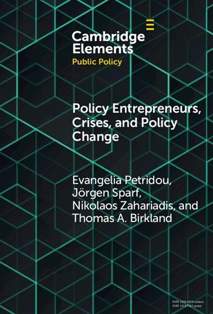 Produktbild: Policy Entrepreneurs, Crises, and Policy Change