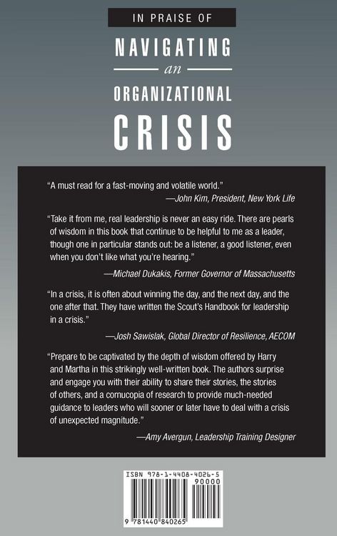 Produktbild: Navigating an Organizational Crisis