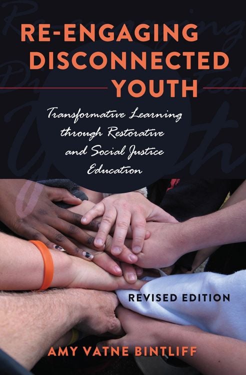 Produktbild: Re-engaging Disconnected Youth