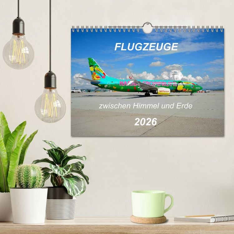 Produktbild: Flugzeuge zwischen Himmel und Erde (Wandkalender 2026 DIN A4 quer), CALVENDO Monatskalender