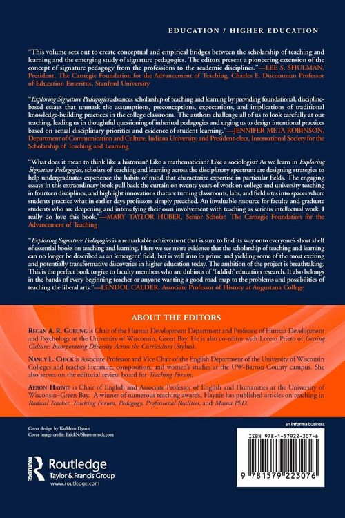 Produktbild: Exploring Signature Pedagogies