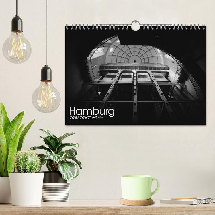 Produktbild: Hamburg perspective 2026 (Wandkalender 2026 DIN A4 quer), CALVENDO Monatskalender