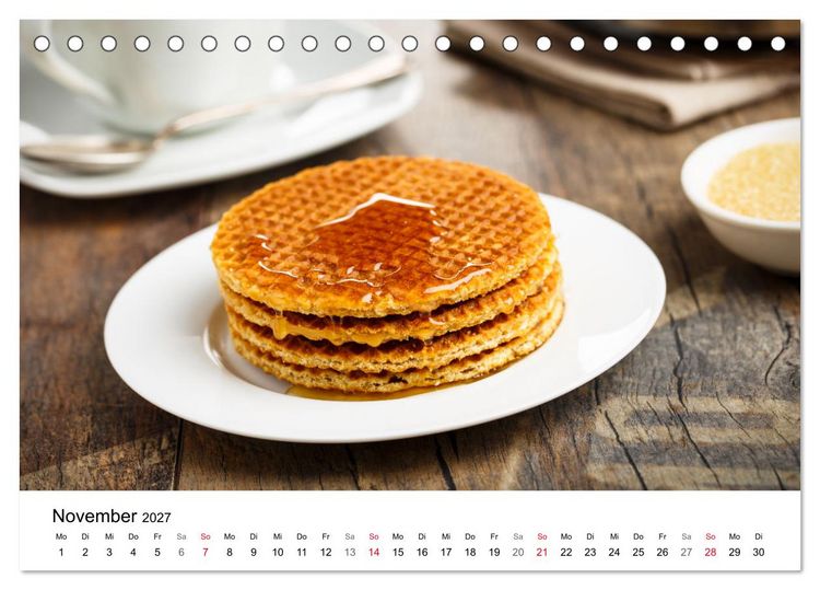 Produktbild: Kuchen, Kekse und Geb&auml;ck - s&uuml;&szlig; und lecker durch das Jahr (Tischkalender 2027 DIN A5 quer), CALVENDO Monatskalender