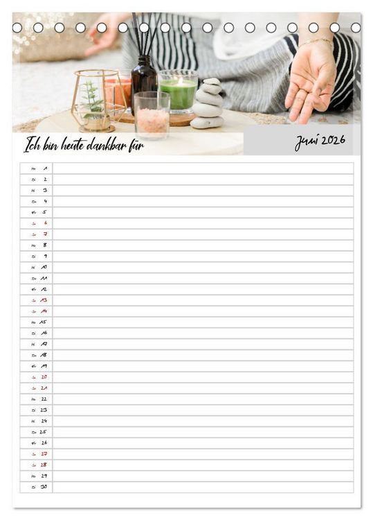 Produktbild: Ich bin dankbar - ein Jahr voller Yoga und Achtsamkeit - Yoga Kalender (Tischkalender 2026 DIN A5 hoch), CALVENDO Monatskalender