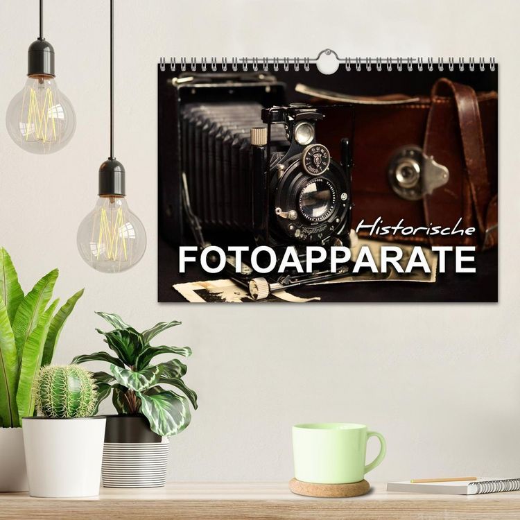 Produktbild: Historische Fotoapparate (Wandkalender 2026 DIN A4 quer), CALVENDO Monatskalender