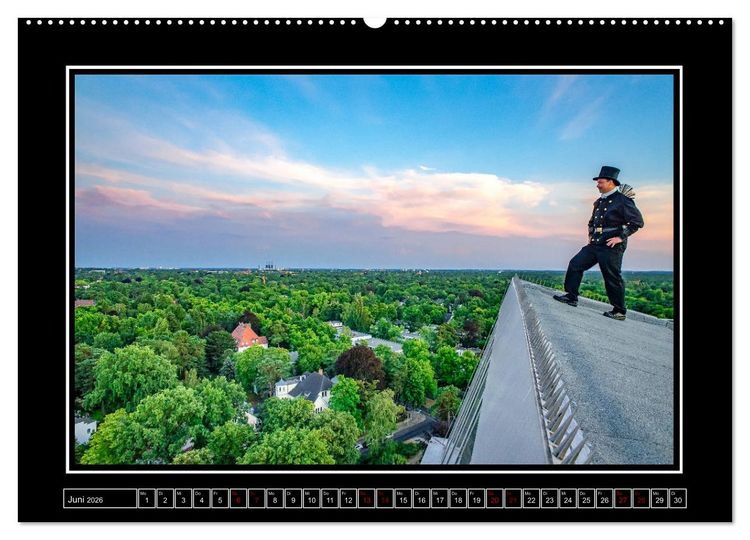 Produktbild: Schornsteinfeger &uuml;ber Berlin - Gl&uuml;cksblicke (Wandkalender 2026 DIN A2 quer), CALVENDO Monatskalender