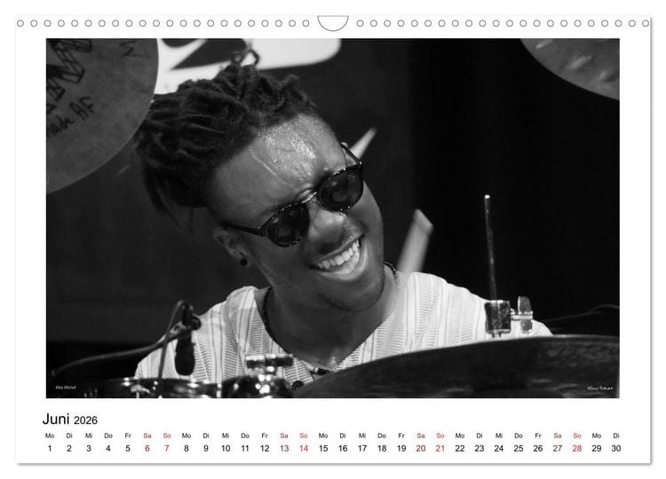 Produktbild: Internationale Meister des Jazz in Schwarzwei&szlig; (Wandkalender 2026 DIN A3 quer), CALVENDO Monatskalender