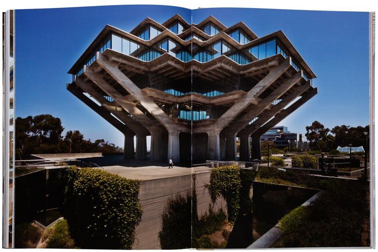 Produktbild: Temples of Books