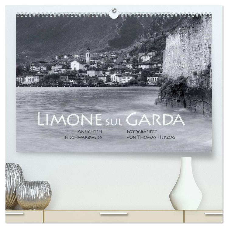 Produktbild: Limone sul Garda schwarzwei&szlig; (hochwertiger Premium Wandkalender 2026 DIN A2 quer), Kunstdruck in Hochglanz